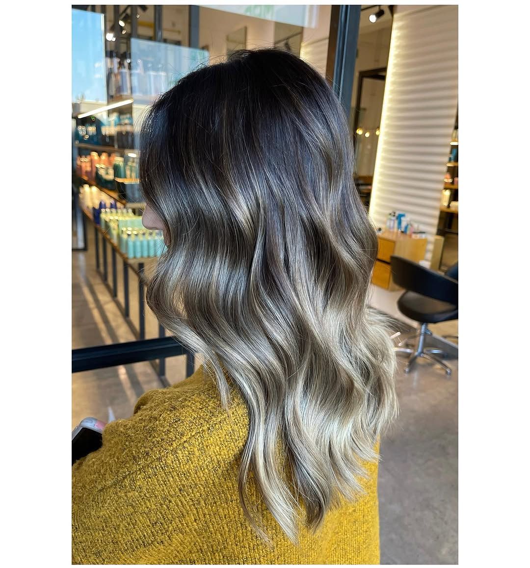 The neutral hazelnut tones in this balayaged hair would suit a variety of differ